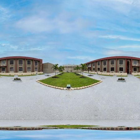 Oyo Hotel Orlando Airport Εξωτερικό φωτογραφία