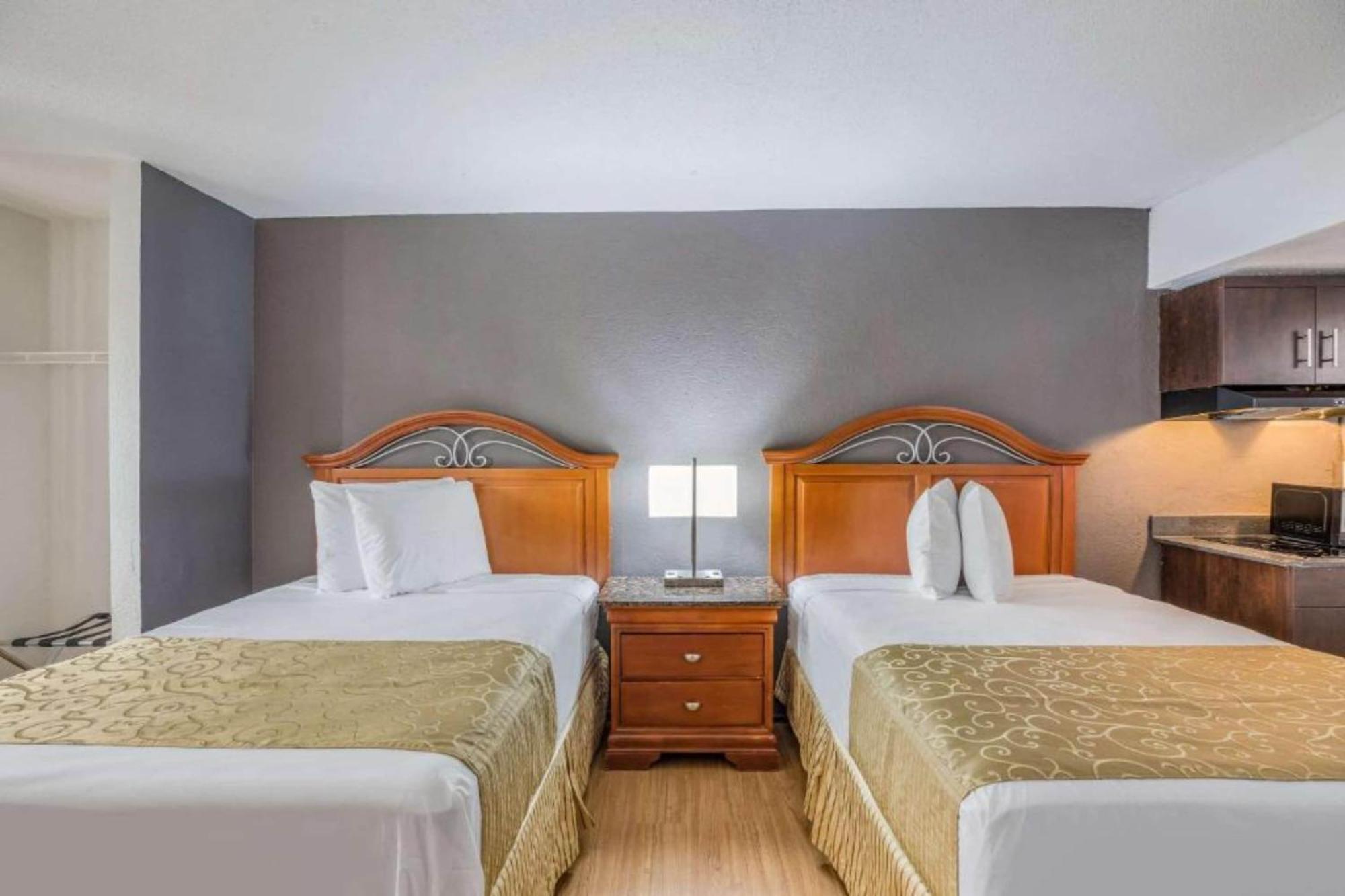 Oyo Hotel Orlando Airport Εξωτερικό φωτογραφία