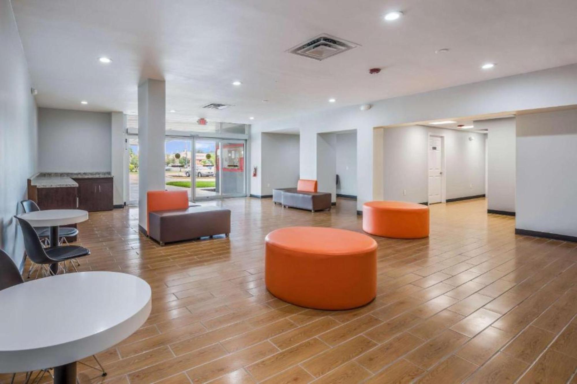 Oyo Hotel Orlando Airport Εξωτερικό φωτογραφία