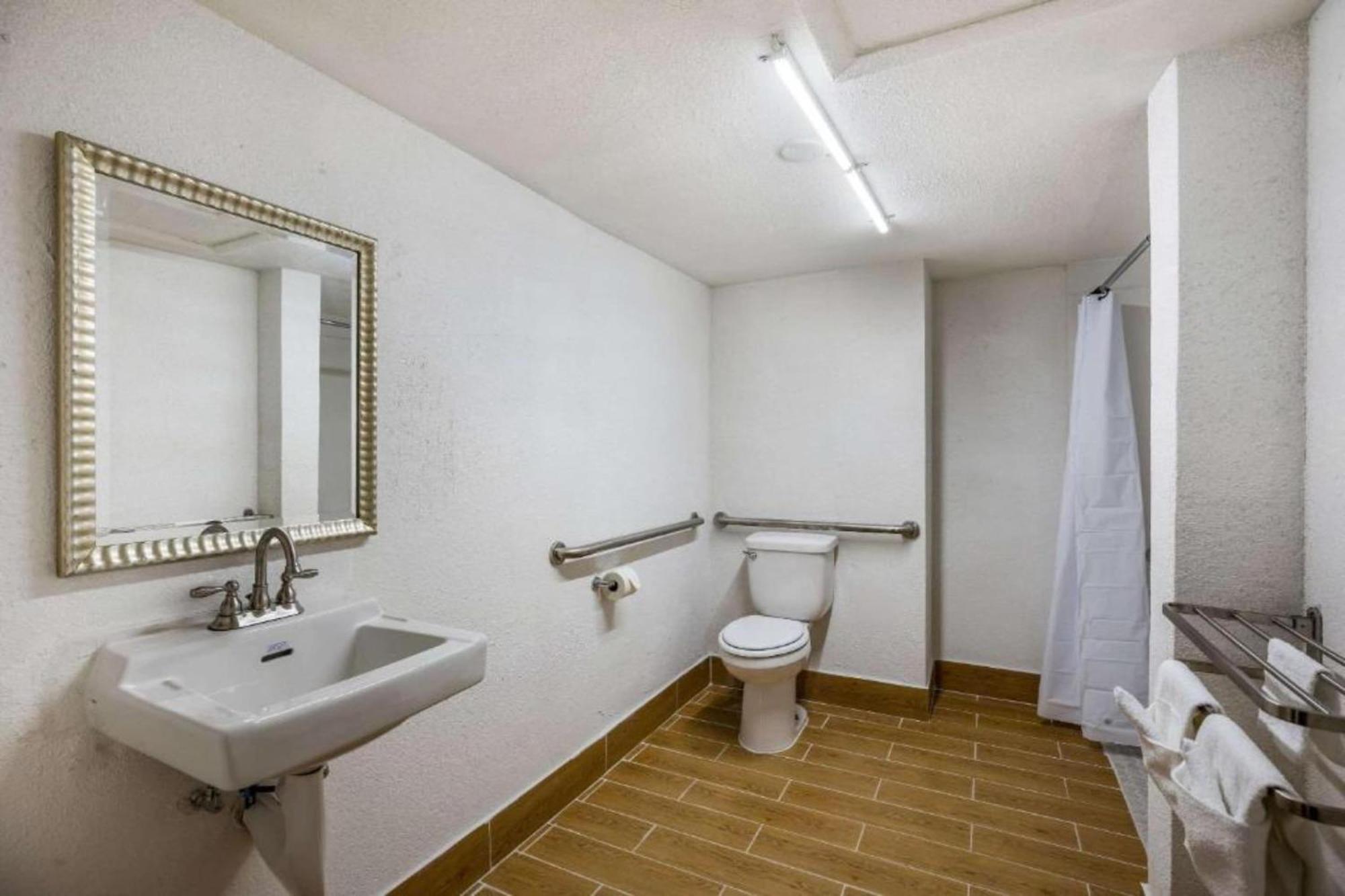 Oyo Hotel Orlando Airport Εξωτερικό φωτογραφία
