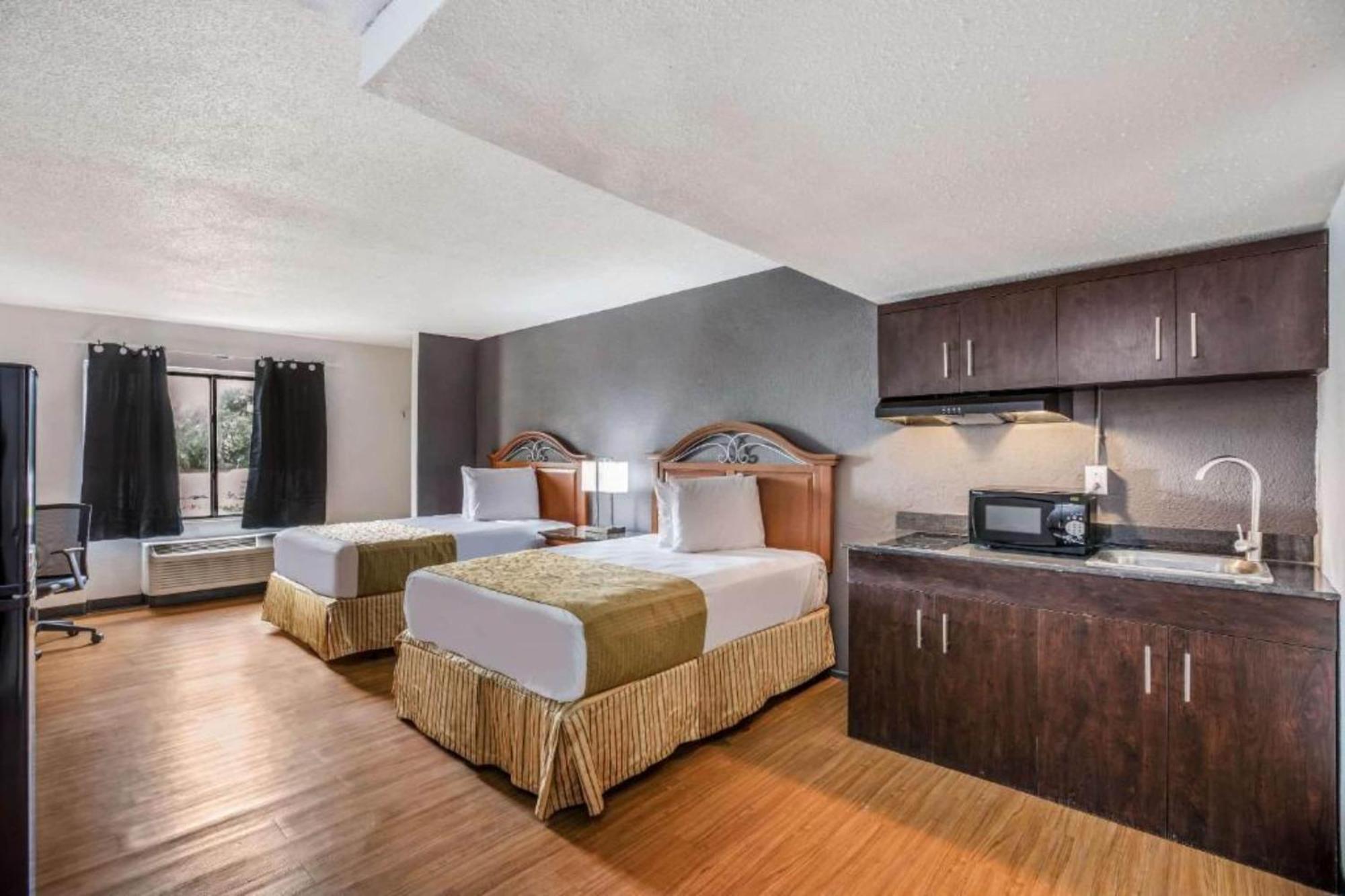 Oyo Hotel Orlando Airport Εξωτερικό φωτογραφία